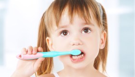 Come prevenire la carie nei bambini