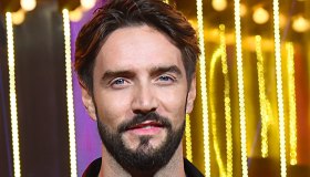 GF Vip, Alex Belli nel ciclone: l’ironia (di cattivo gusto) su Manuel