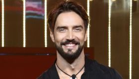 GF Vip 6: il massaggio di Alex a Soleil che ha acceso la polemica