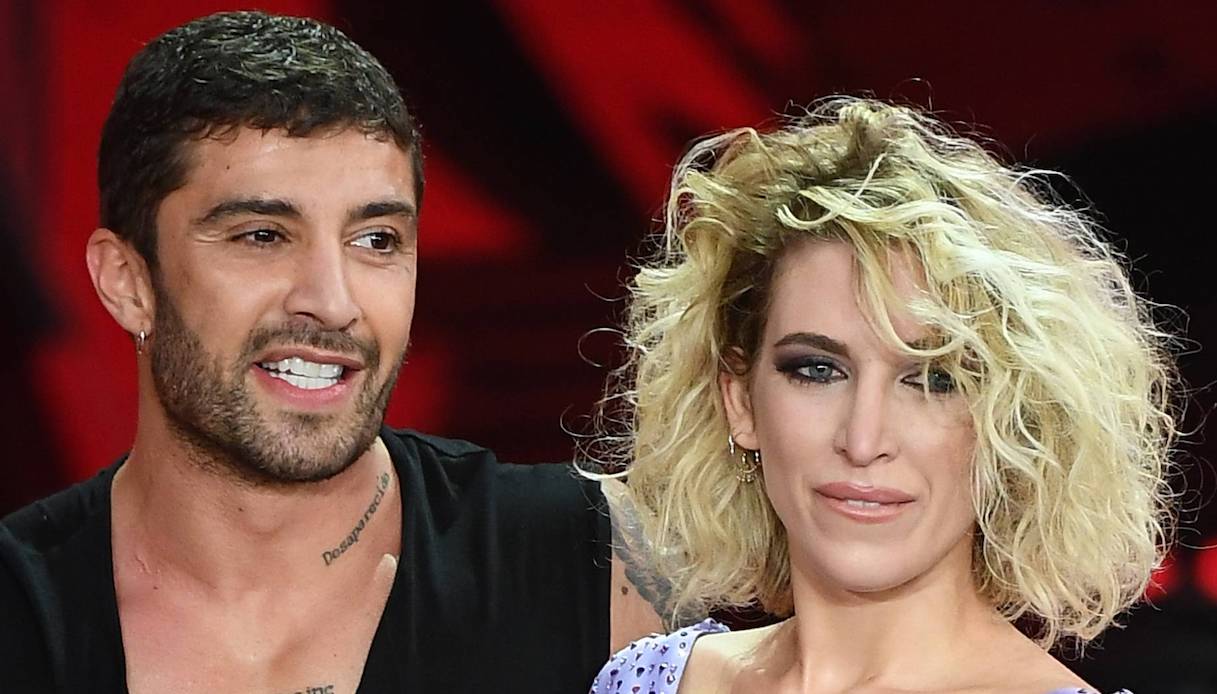 Ballando con le stelle, Andrea Iannone e Lucrezia Lando infiammano il palco
