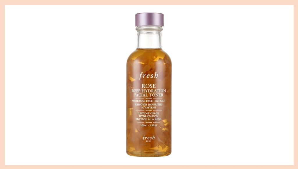 Fresh tonico viso alla rosa con petali