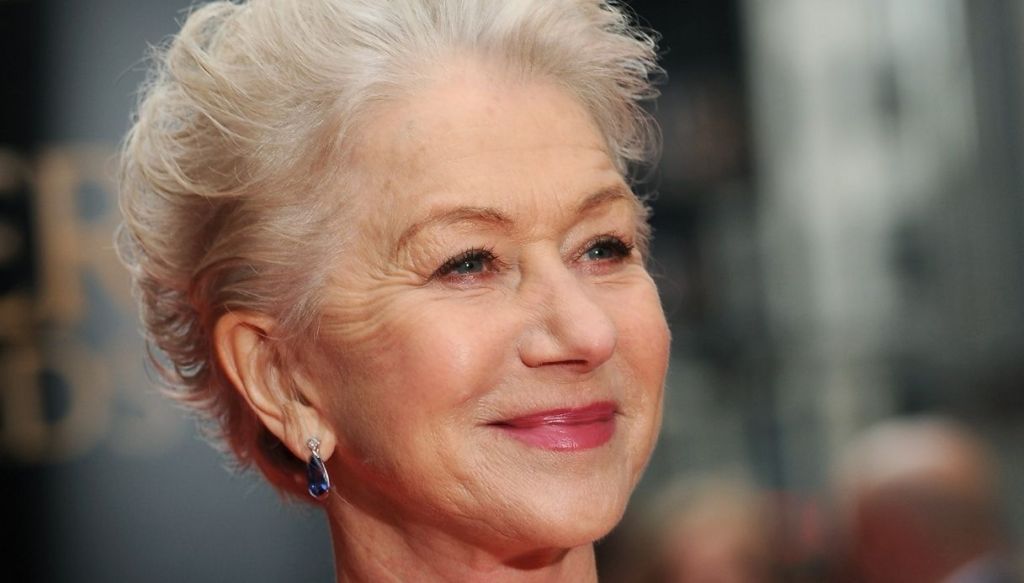 Helen Mirren donna capelli bianchi trucco leggero e naturale