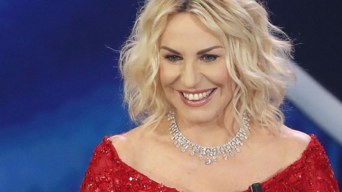 Antonella Clerici compie gli anni: la sorpresa di Anna Moroni e gli auguri dei vip