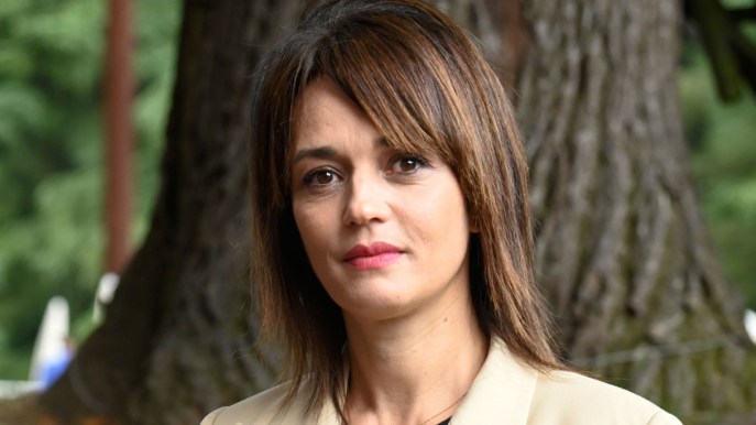 Carmen Consoli parla della sua maternità: “Ho potuto scegliere il papà di mio figlio”