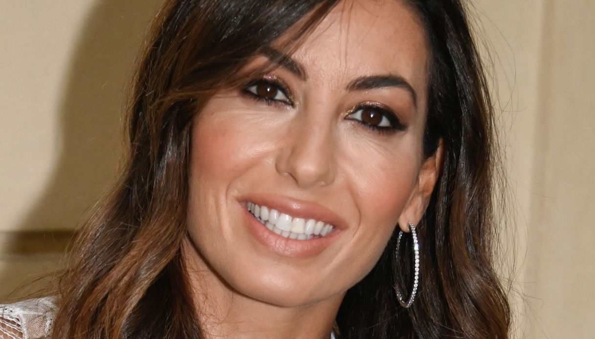 Elisabetta Gregoraci, atletica e bellissima su Instagram: l’ironia come carta vincente
