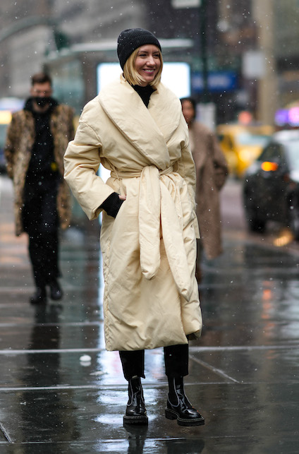 Come indossare il piumino oversize