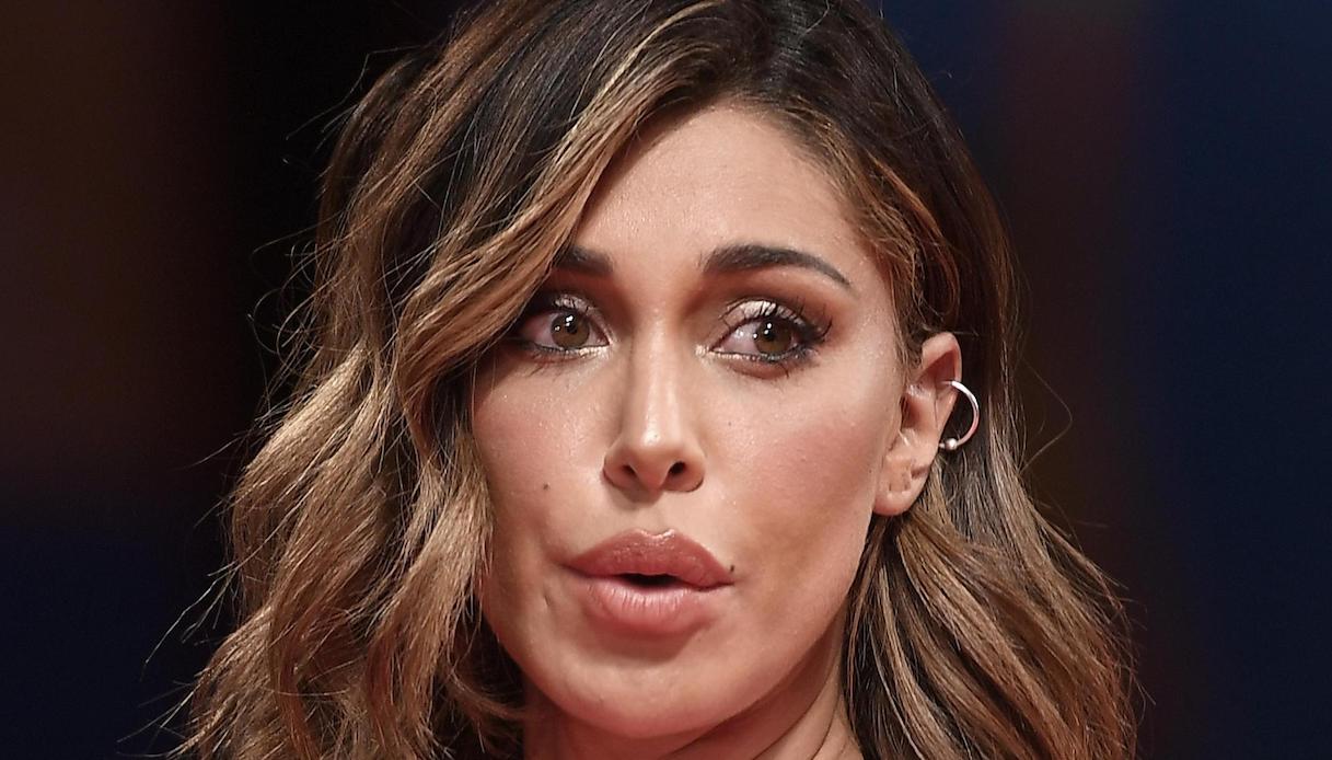 Belen, il gesto contro Spinalbese su Instagram: c’entra De Martino