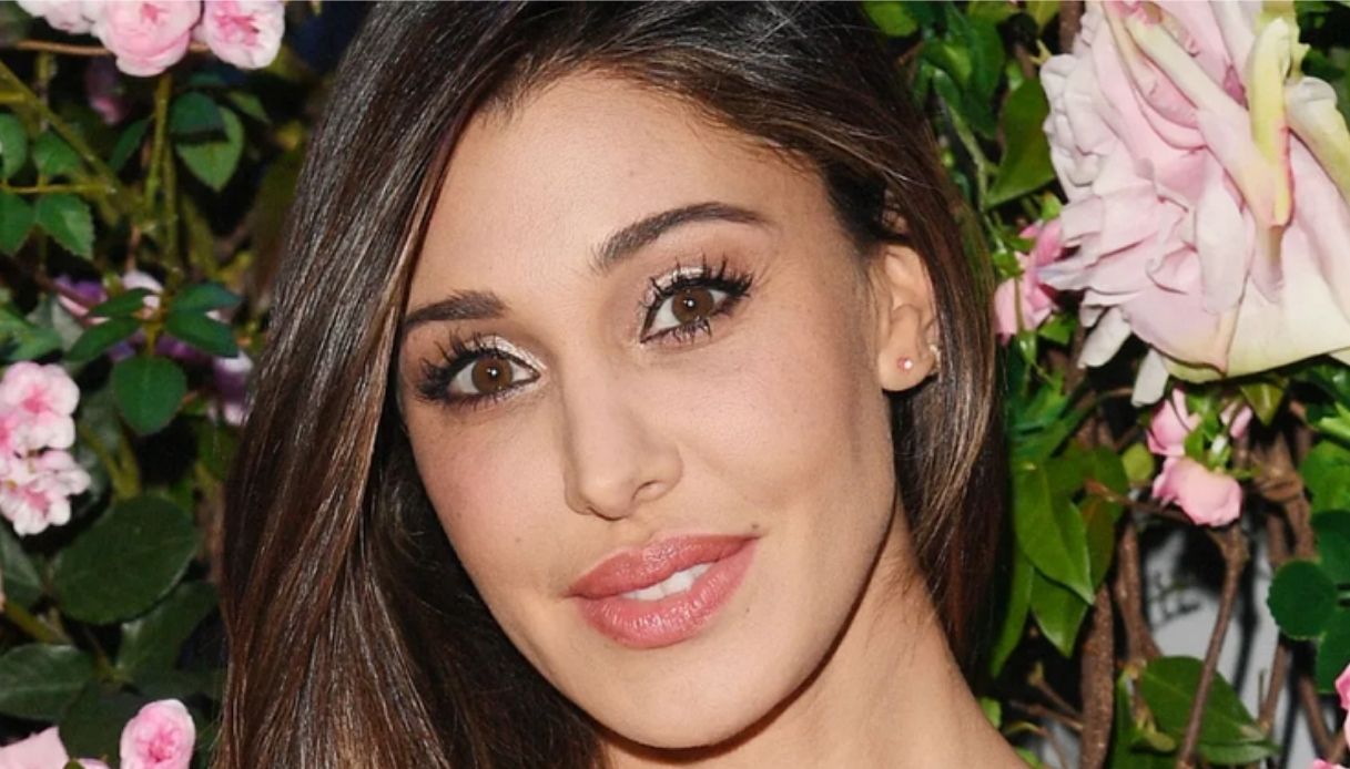 Belen, dopo la crisi è di nuovo amore: “Non ci siamo mai lasciati”