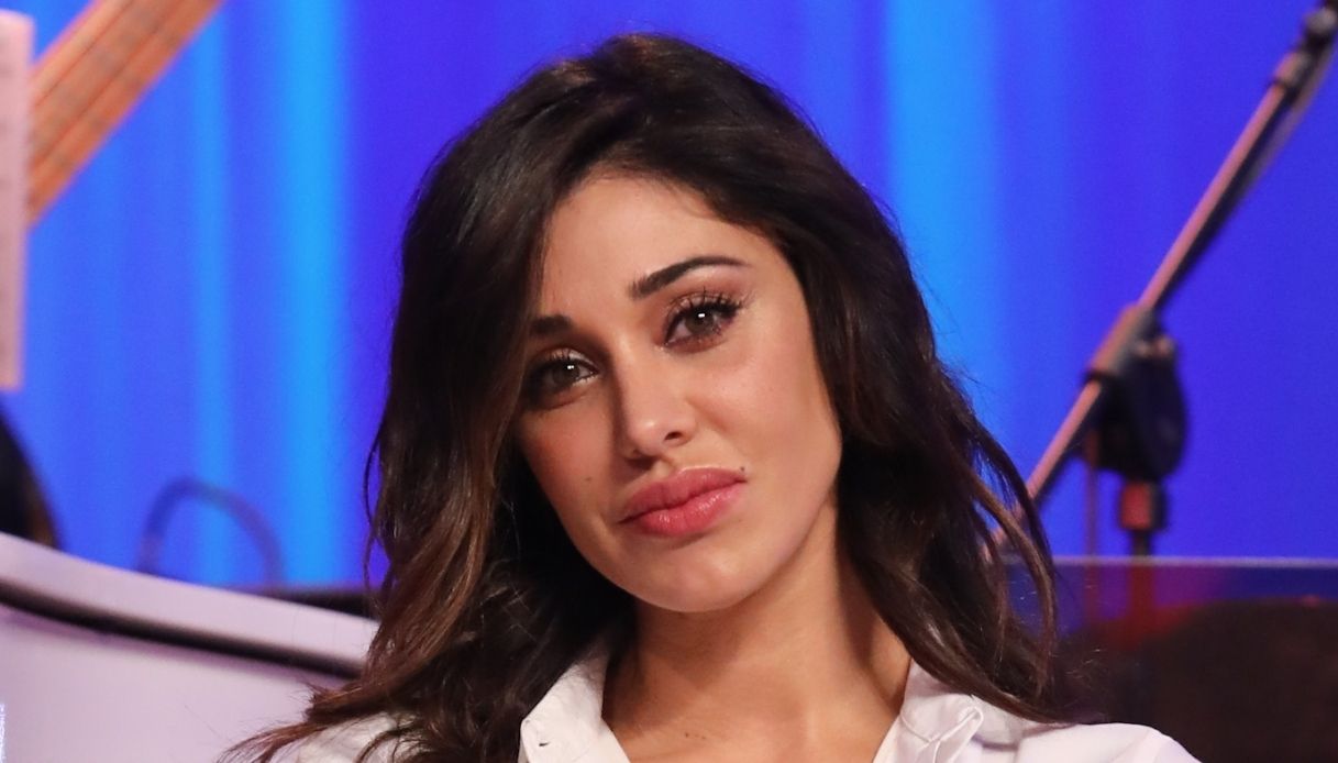 Belen, mamma premurosa: il weekend con Santiago è super (a dir poco)