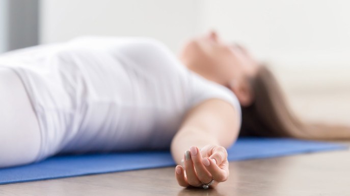 Metodo Feldenkrais: cos’è, benefici ed esercizi