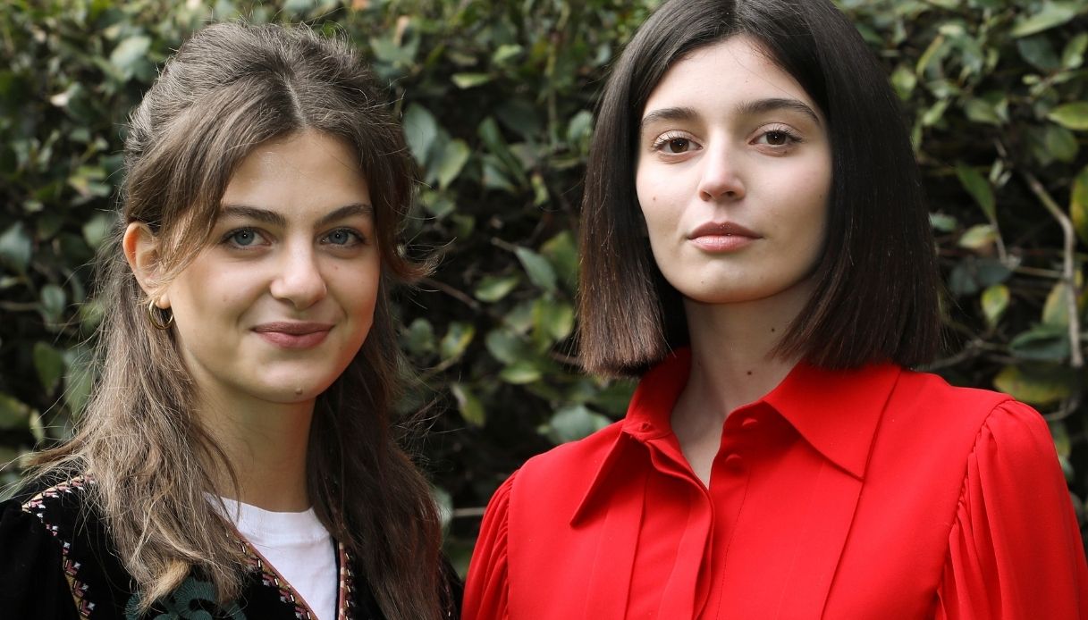 Sanremo 2022, Gaia Girace e Margherita Mazzucco all’Ariston prima de L’Amica Geniale