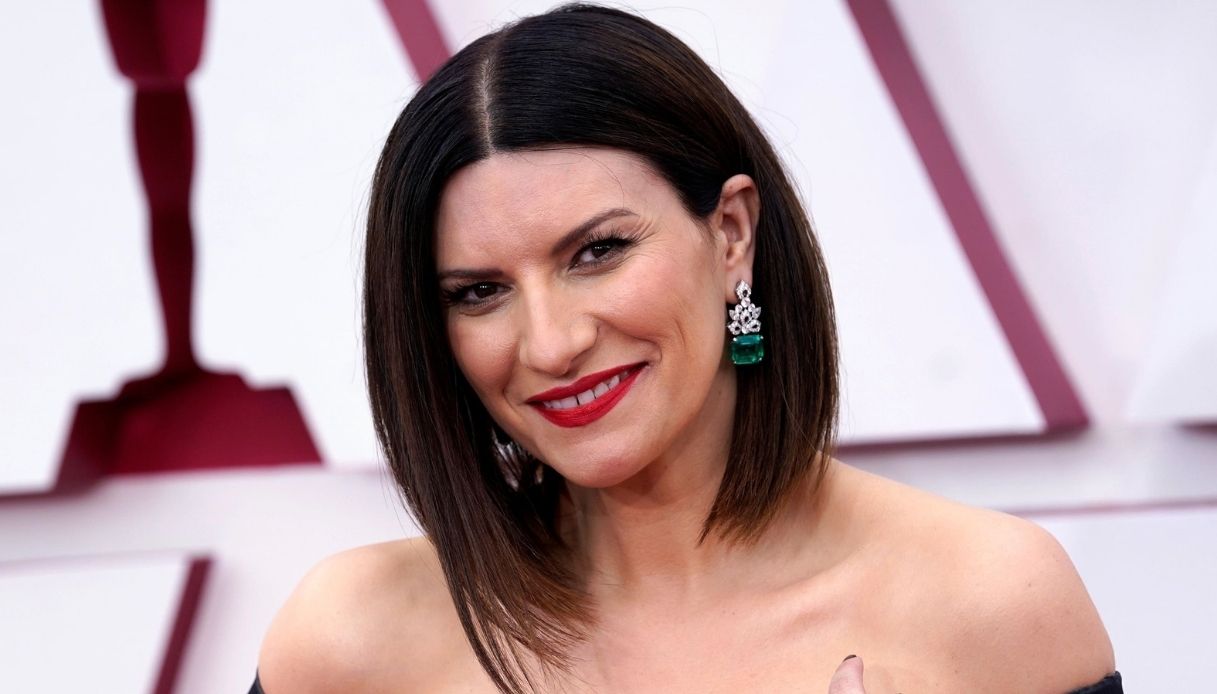 Eurovision 2022, Pausini e Cattelan tra i conduttori: l’annuncio a Sanremo