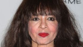 Addio a Ronnie Spector: la sua storia d’amore tormentata con Phil Spector