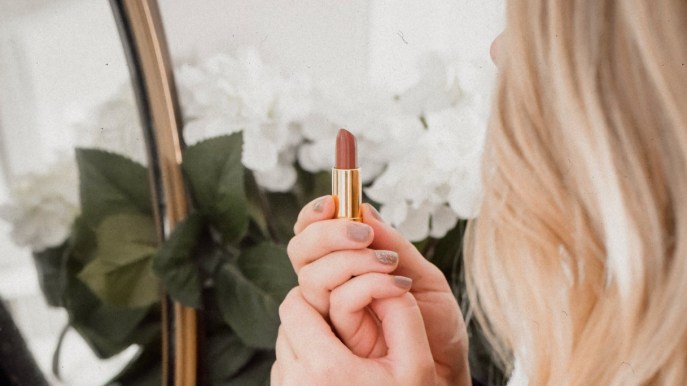 Cinque modi per applicare il rossetto cremoso e ottenere effetti diversi