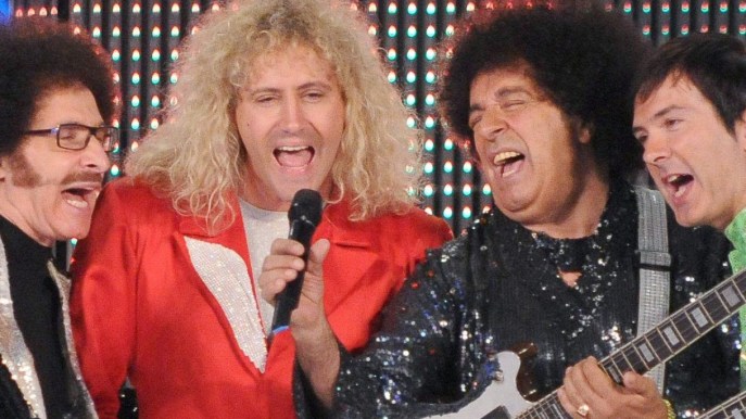 I Cugini di Campagna imitano i Måneskin: imbarazzo a L’anno che verrà