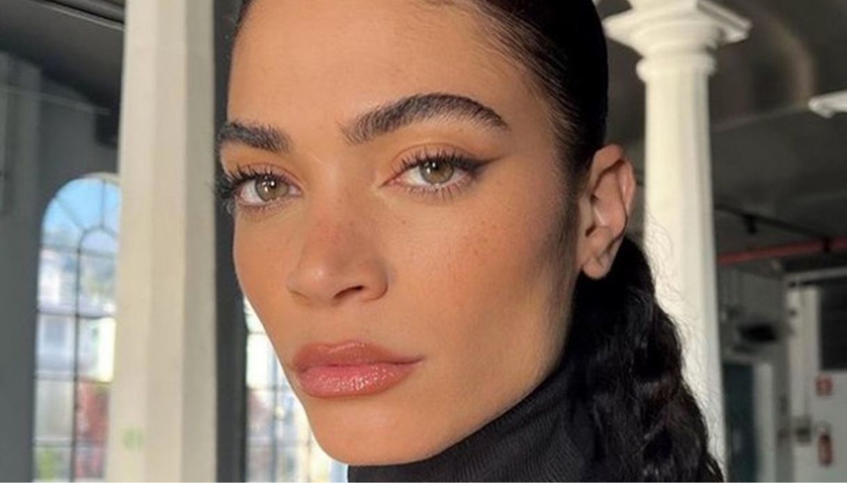 Elodie in bikini e shorts su Instagram: ci fa venire voglia d’estate