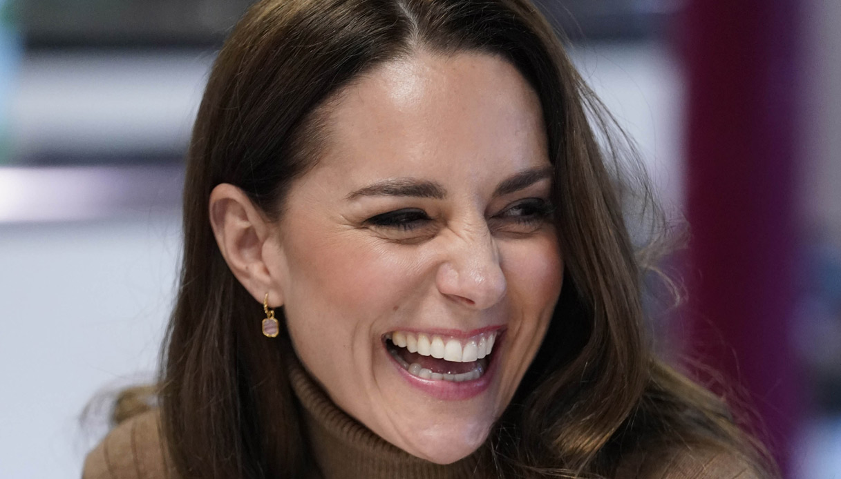 Kate Middleton osa col colore che fa sembrare ancora più magre