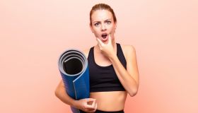 Yoga facciale: cos’è e 3 esercizi da provare