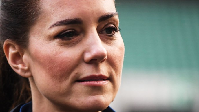 Kate Middleton soffia il posto a Harry ma c’è chi osa troppo