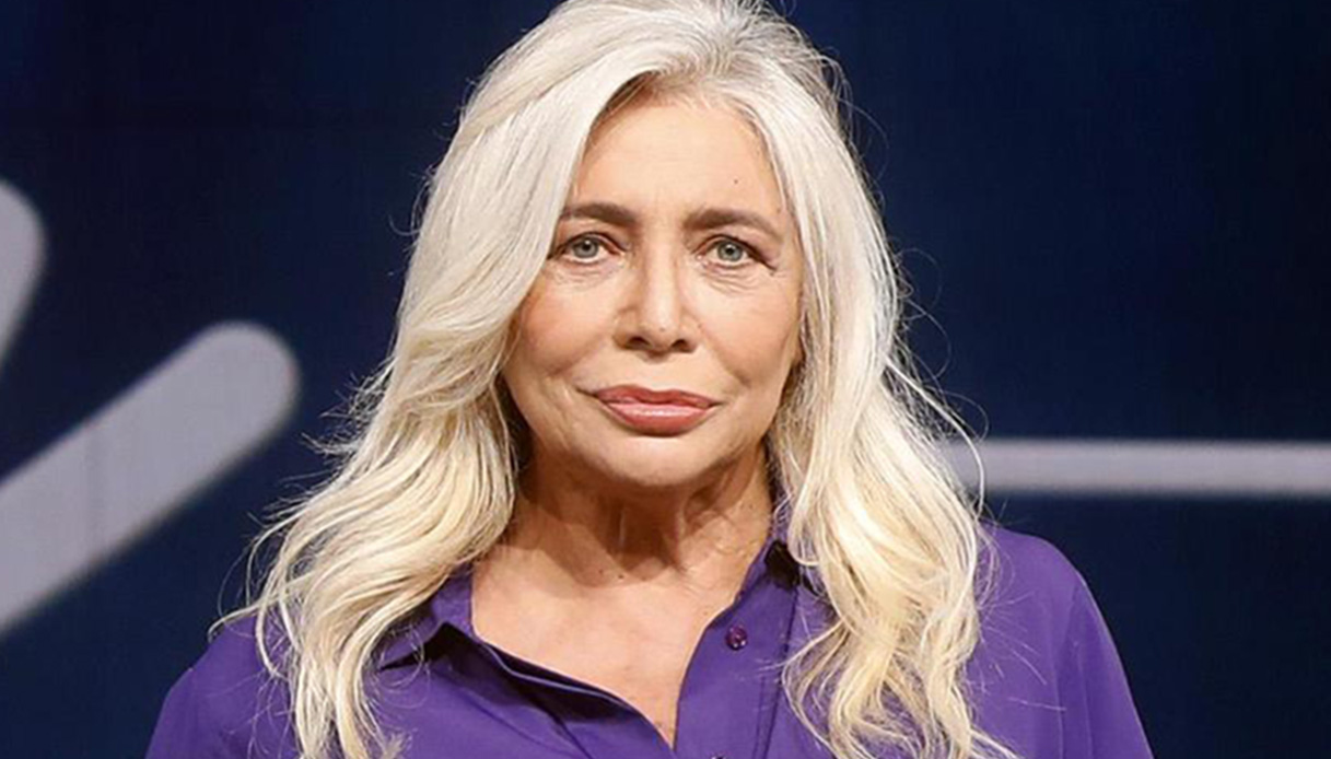 Domenica In, Mara commossa per il brano di Irama: il vuoto incolmabile