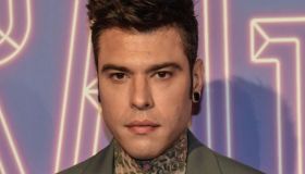Fedez sta male: i messaggi di affetto di Mara Venier, D’Urso, Emma e gli altri