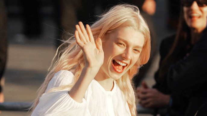 Tutti i look di Hunter Schafer, tutti da amare 😍 Quale preferite?