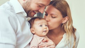 Sì, essere figli unici ci rende diversi. Ma non come pensiamo