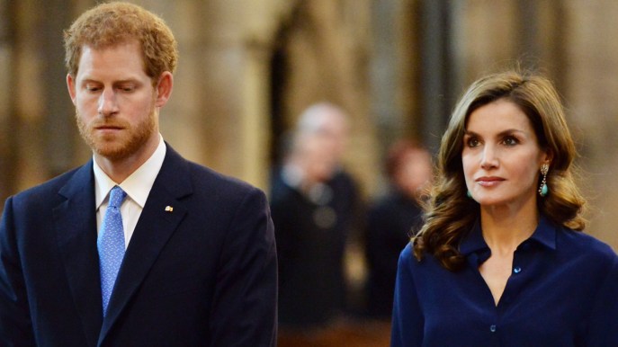 Letizia di Spagna va dalla Regina Elisabetta: la pessima figura di Harry