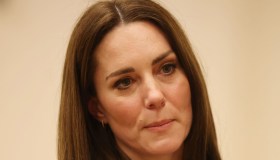 Kate Middleton, tradita dall’emozione: sfida Putin con la bandiera dell’Ucraina