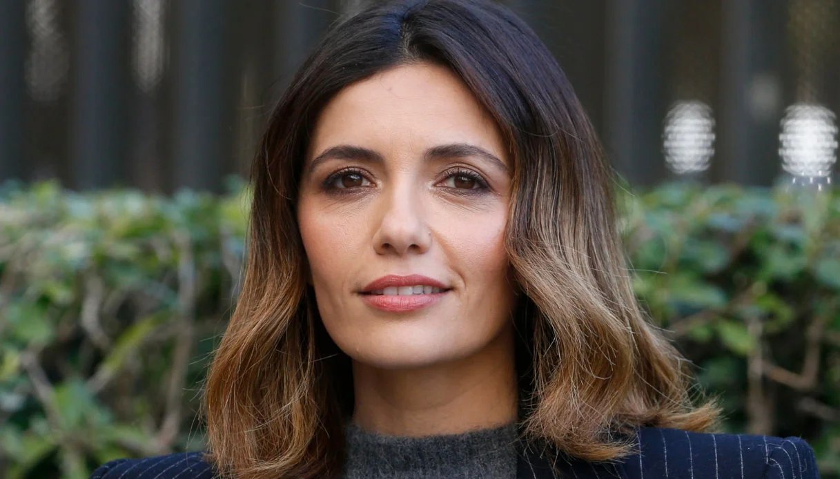 Ucraina, il grande cuore di Serena Rossi e del cast di Mina Settembre