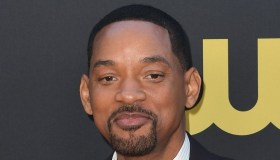 “La violenza è distruttiva”: Will Smith si scusa per lo schiaffo agli Oscar 2022