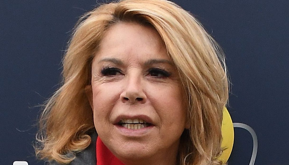 “Una storia lunga”: Anna Pettinelli conferma la crisi con Stefano (ma tace sui dettagli)