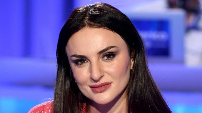 Arisa è innamorata, ma c’è un problema: la confessione su Vito Coppola