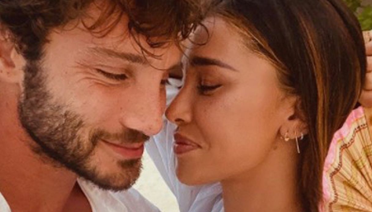 Belen e Stefano De Martino insieme per Pasqua, famiglia riunita all’Isola di Albarella