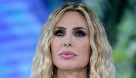 Isola 2022, Floriana in crisi attacca il reality: la reazione di Ilary