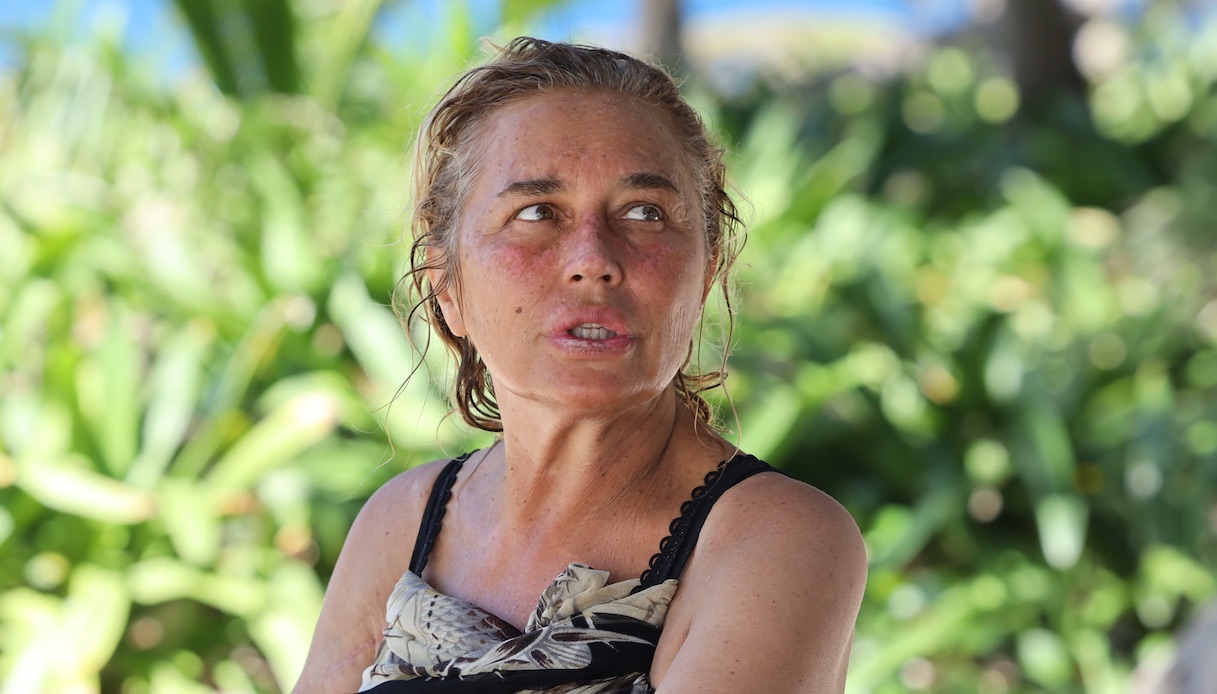 Isola, Lory e Ilona sul piede di guerra: “Sei una donna dal cuore di ghiaccio”