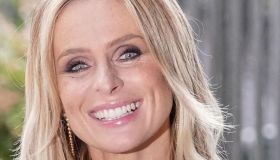 Serena Autieri compie 46 anni: la carriera, l’amicizia con Michelle Hunziker, marito e figlia