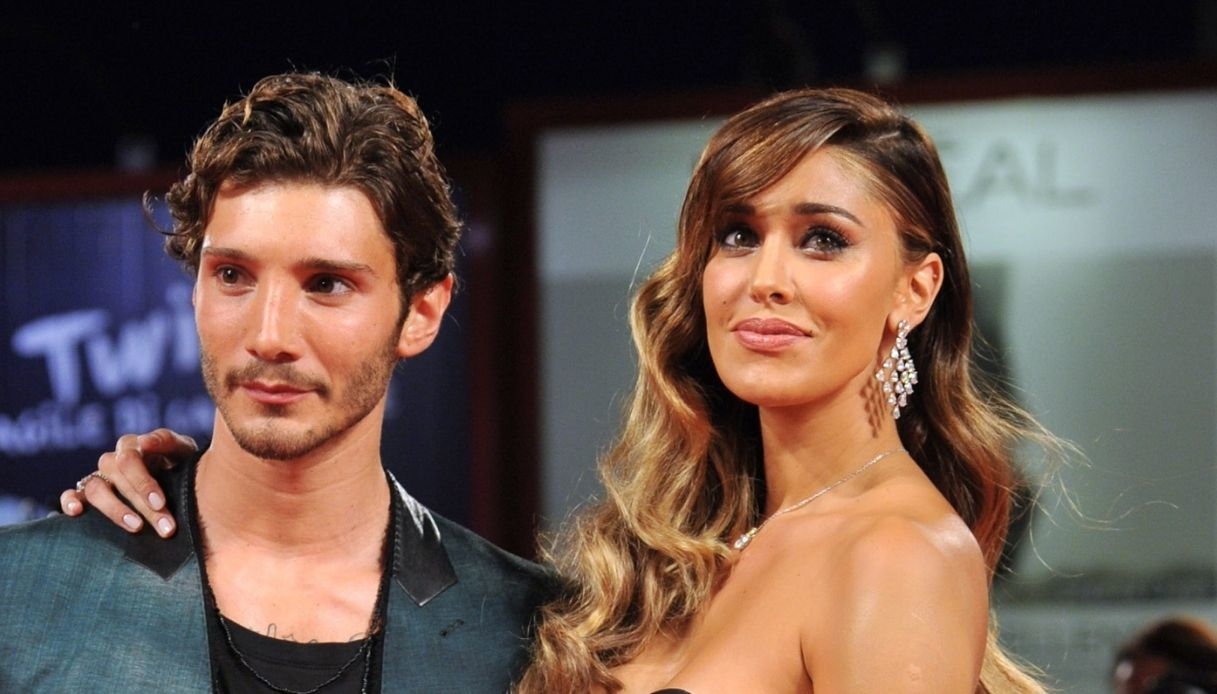 Stefano De Martino su Belen a Verissimo: “Glisserei”. Silvia Toffanin rimane delusa