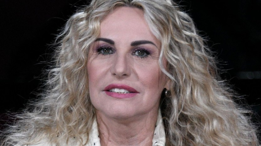 Antonella Clerici sta male: “Febbre molto alta”. Il suo messaggio su Instagram