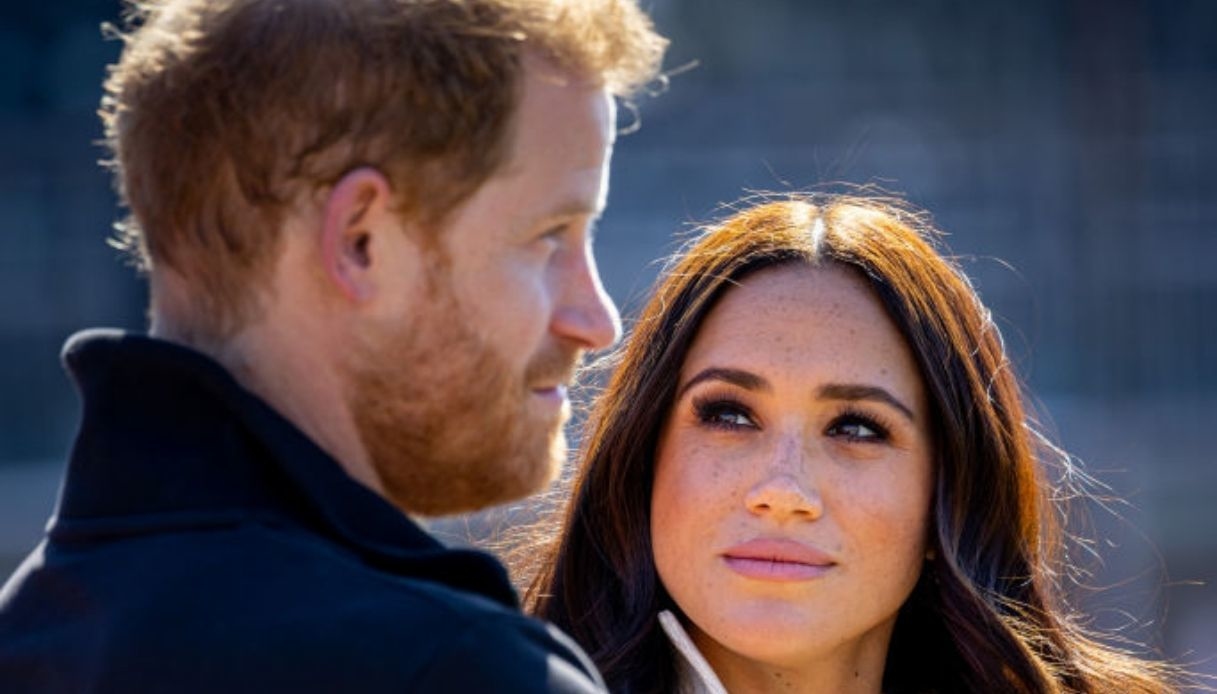 Meghan Markle e Harry, il ritorno a Londra è solo una questione di soldi