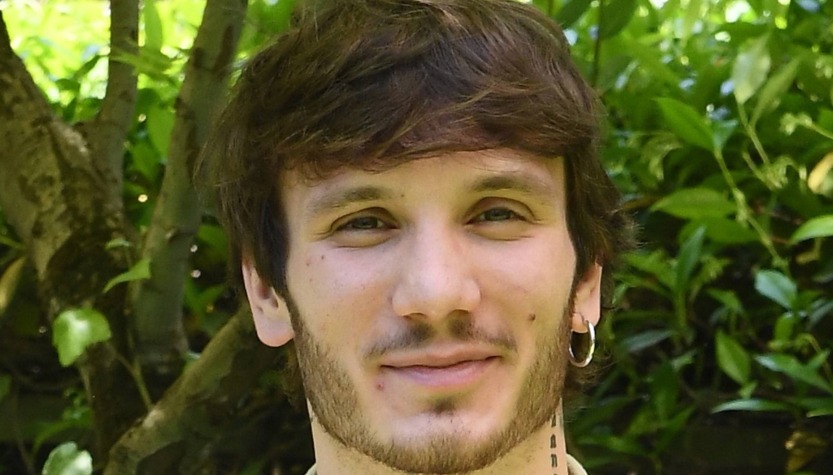 Rinascere: Giancarlo Commare, chi è l’attore che interpreta Manuel Bortuzzo