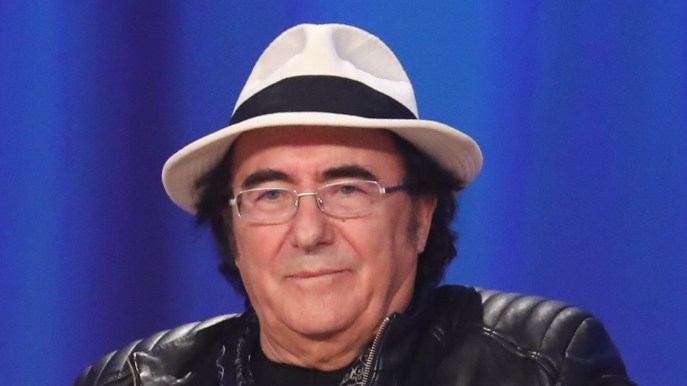 “Una voce per Padre Pio”, Al Bano pensa al ritiro. Mara Venier: “Anche tu come me”