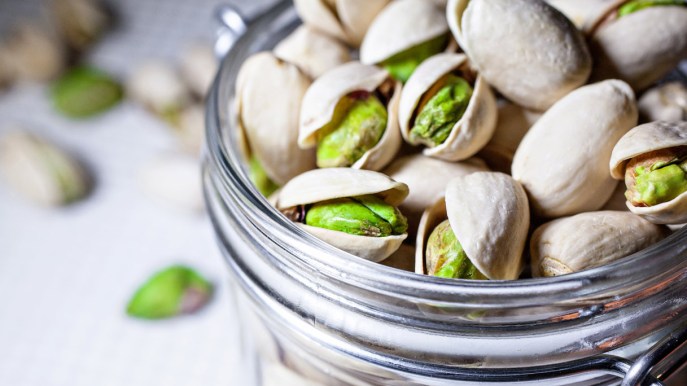 Pistacchi, la dieta che fa bene al microbiota intestinale e alla linea
