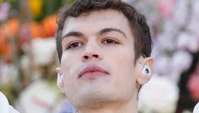 Blanco ricoverato in ospedale: “Ho avuto un incidente”. Cancellati alcuni concerti