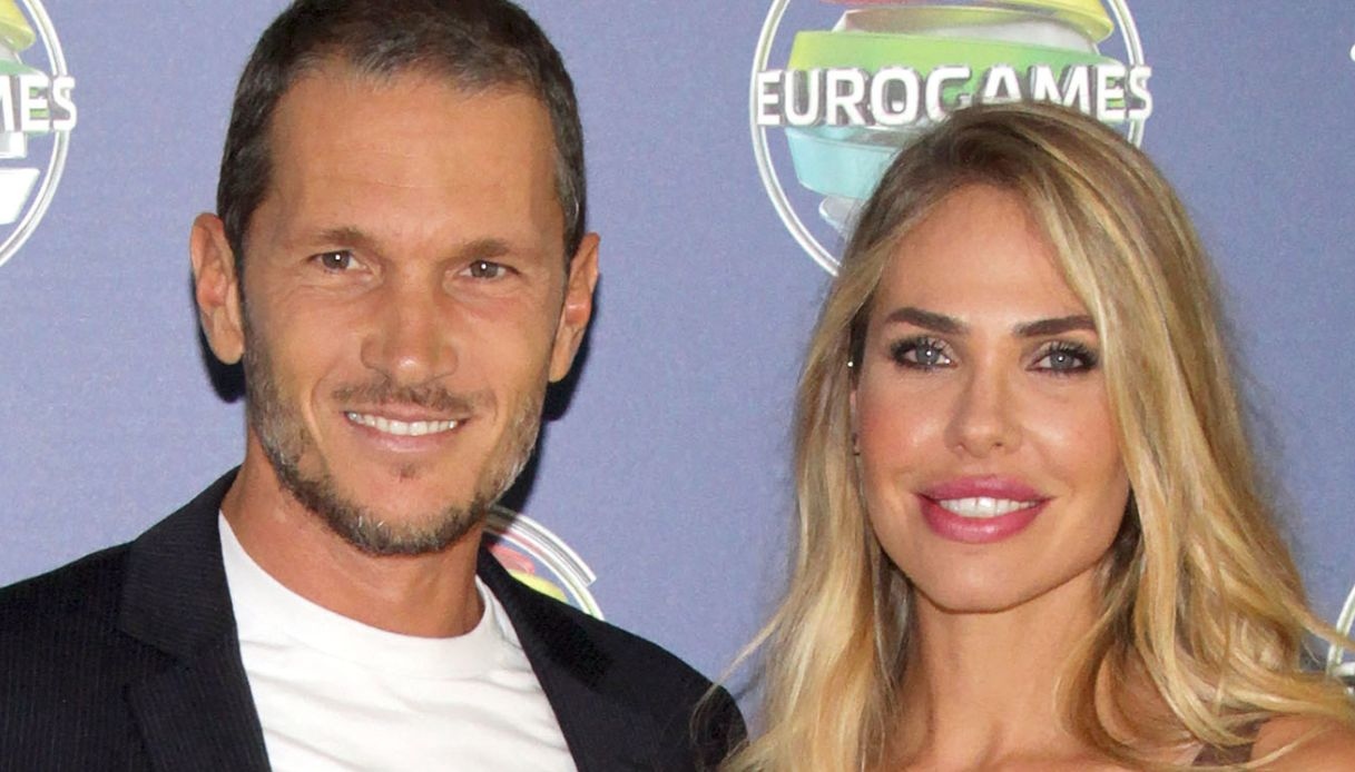 Isola dei Famosi, Alvin non si arrende e punzecchia Ilary: interviene Totti