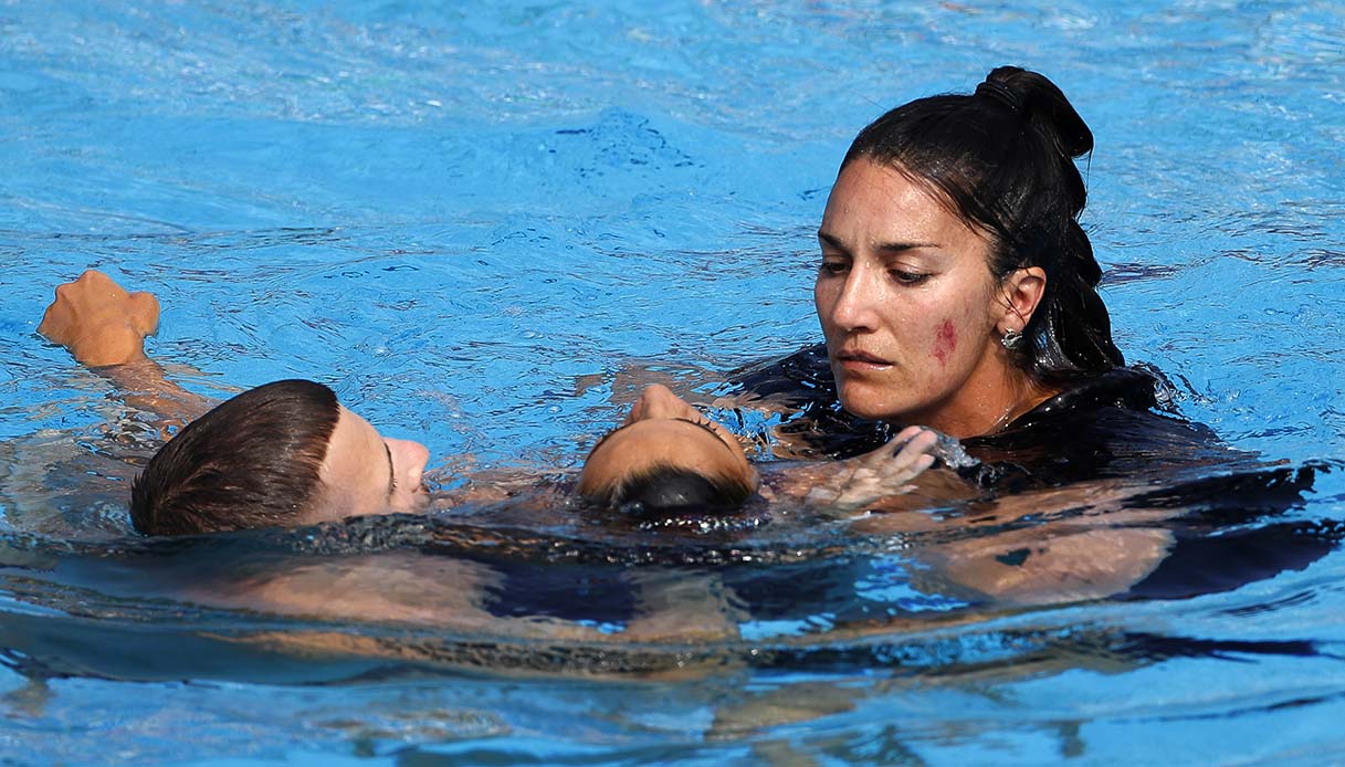Anita Alvarez e Andrea Fuentes in superficie