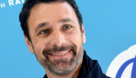 “Don Matteo 14” si farà: la sorte di Don Massimo nelle mani di Raoul Bova