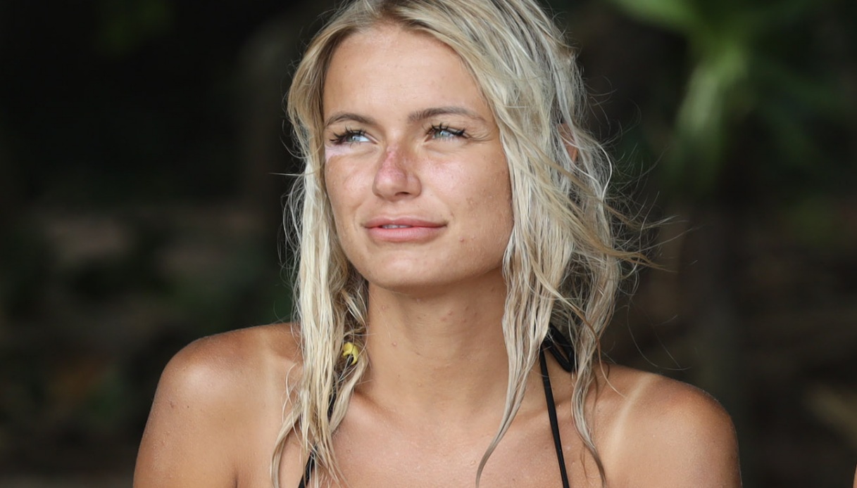 “Isola 2022”, naufraghe in bikini: sempre più belle (a un passo dalla finale)