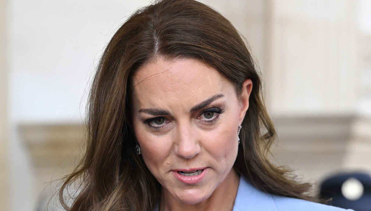 Kate Middleton, “bambola sciatta e inanimata”: è un fallimento