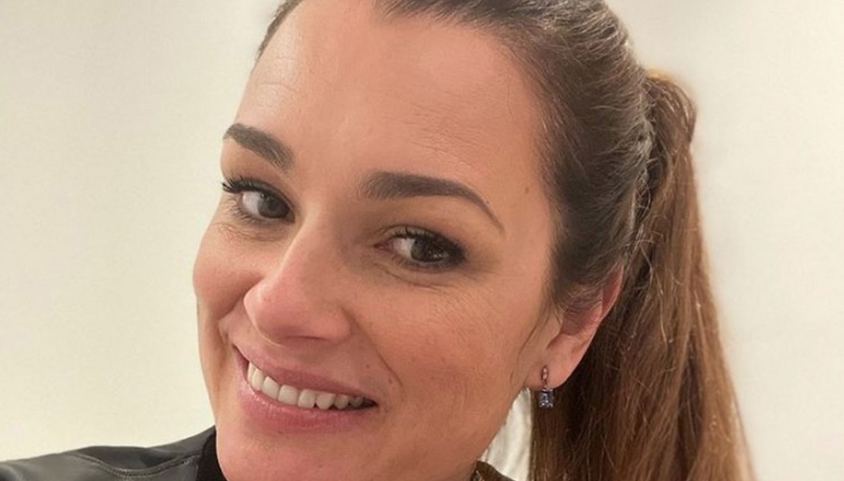 Alena Seredova, la confessione su Instagram: le parole su Ilaria D’Amico (che stupiscono)